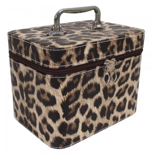   ​YH Косметичка-матрешка 77007