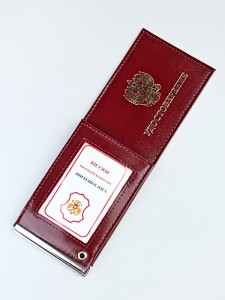 YR-112 Обложка для удостоверение c зажимом для купюр с визитницей